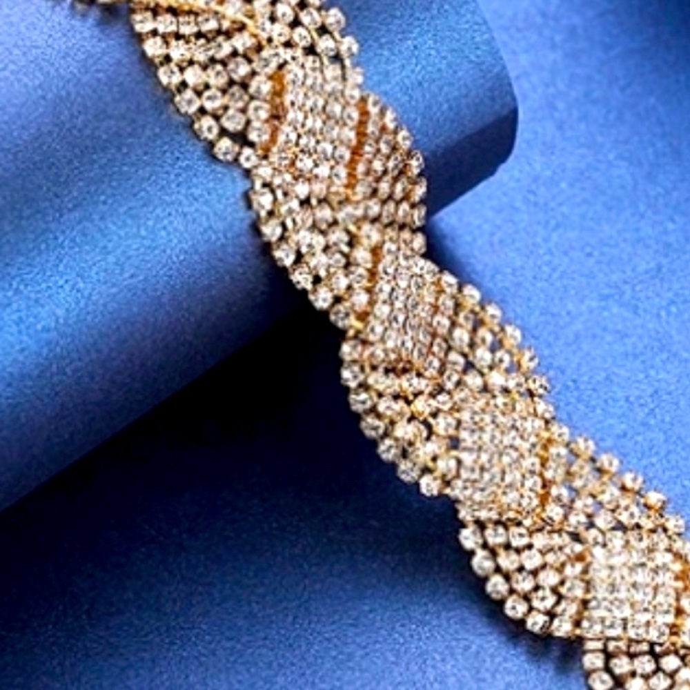 Crystal bracelet